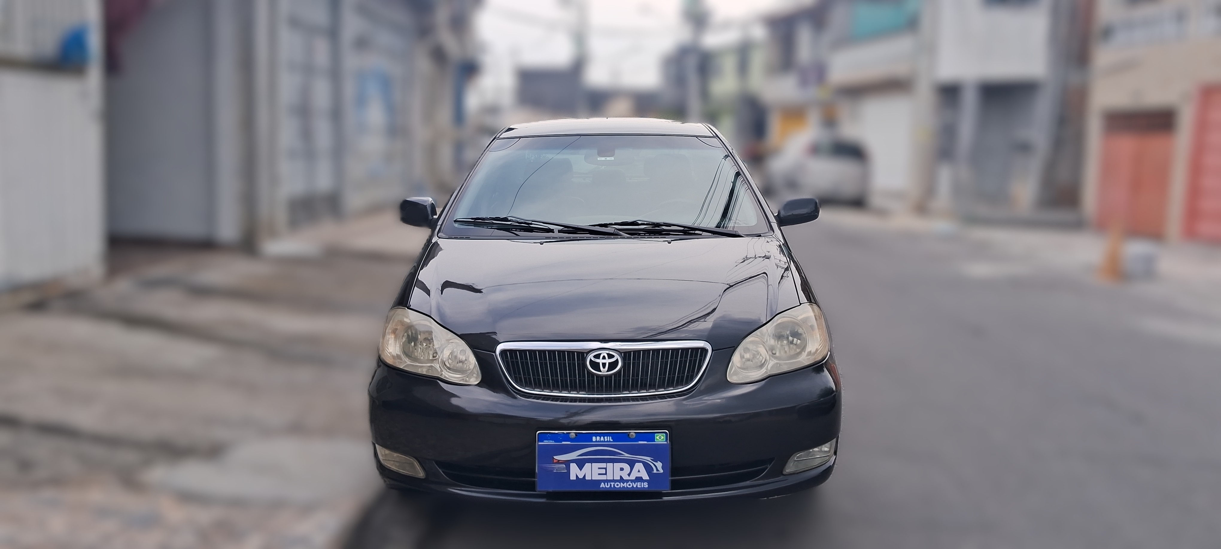 Toyota Corolla 2005 - Lateral direita