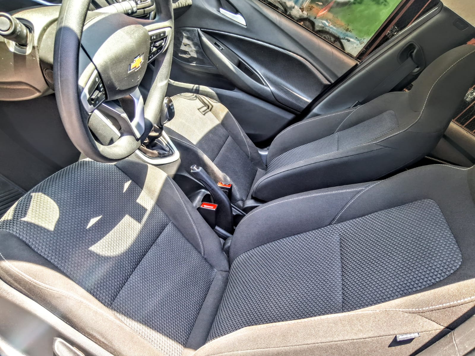 Chevrolet Onix 2024 - Motor e compartimento